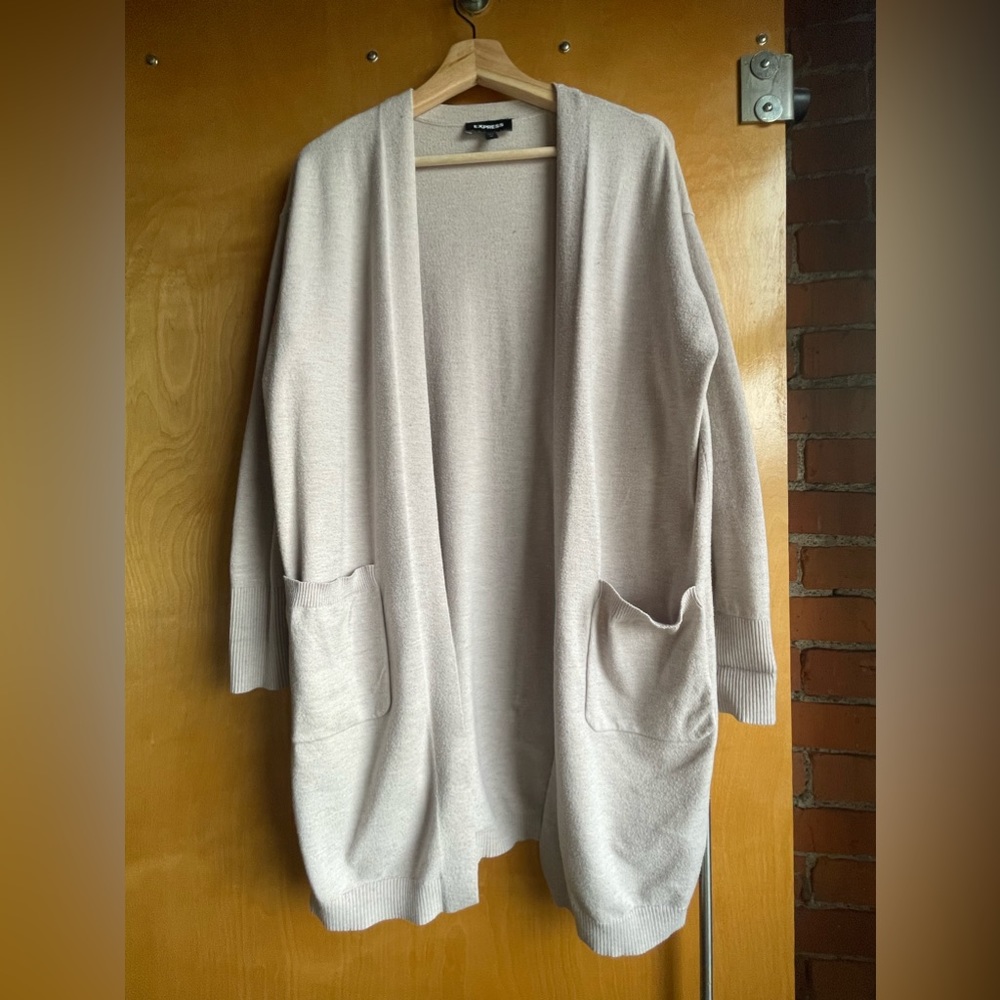 Express Women’s Cardigan